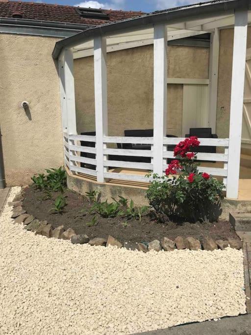 Maison 3 Chambres - Chez Florence Yzeure Exterior foto